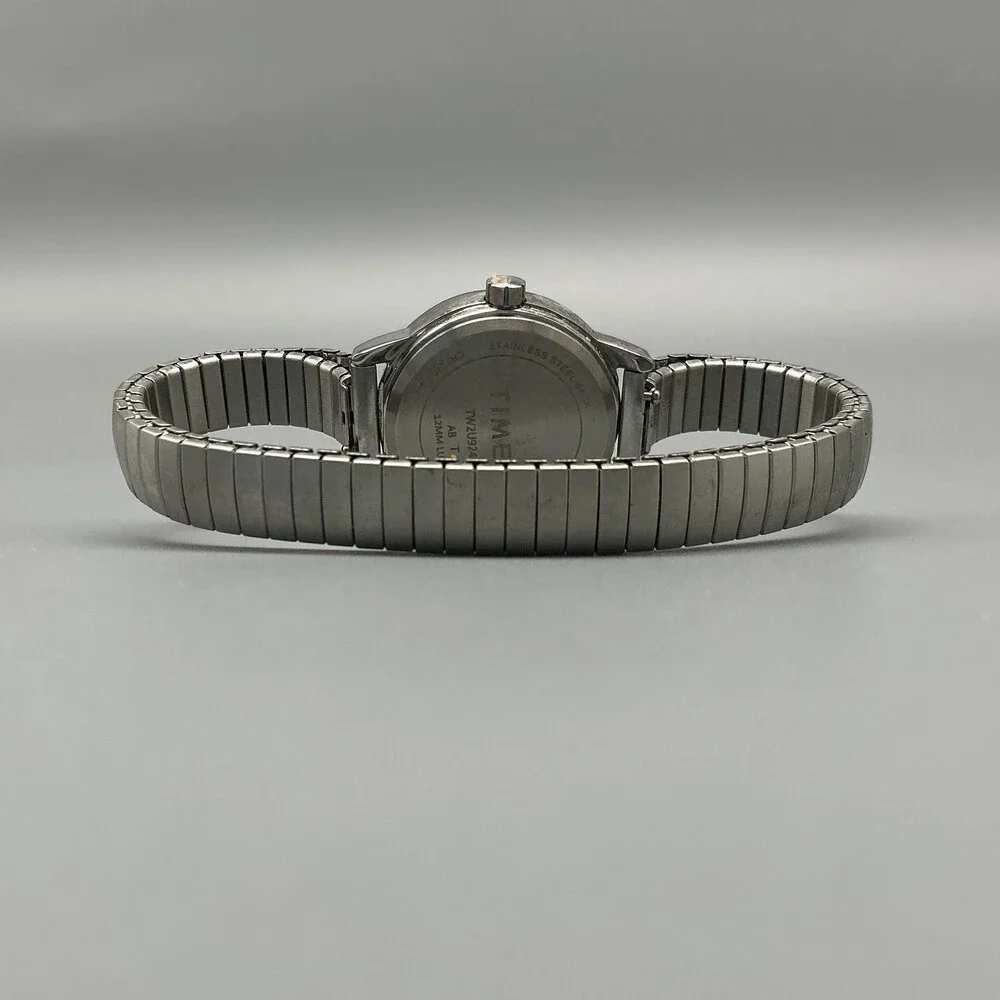 Timex Easy Reader Indiglo Womens Watch 25mm Silver Tone TW2U92400 New Battery